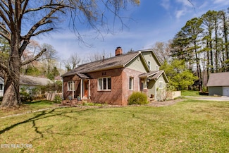 123 Orchard Rd, Norris, TN 37828