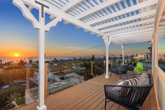 2250 Oxford Ave, Encinitas, CA 92007
