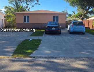620 SW 4th Ct Unit 1-2, Hallandale Beach, FL 33009
