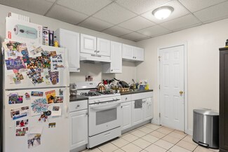 220 Middlesex Ave Unit 2, Medford, MA 02155