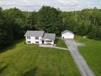 11 Treadwell Acres, Hermon, ME 04401
