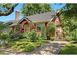 1351 SE Flavel St, Portland, OR 97202