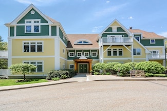 6 Green Way Unit 305, Wayland, MA 01778