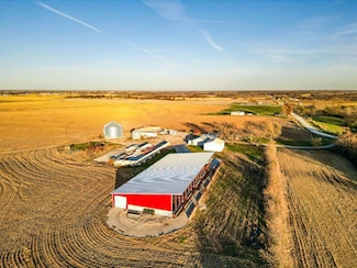 18022 520th St, Centerville, IA 52544