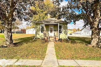 622 E Stuart St, Clarinda, IA 51632