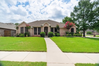 8300 Red Rose Trail, North Richland Hills, TX 76182