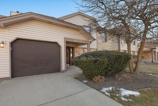 834 Stradford Cir Unit 14NB2, Buffalo Grove, IL 60089