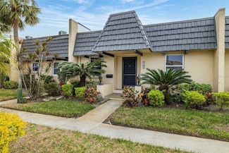 2105 Cordova Green Unit 2105, Seminole, FL 33777
