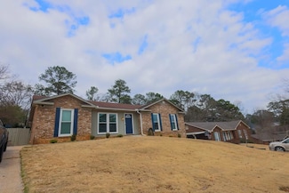 7655 Northfield Dr, Columbus, GA 31909