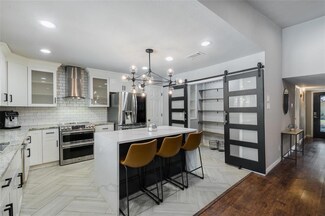 1825 Arundel Dr, Carrollton, TX 75007
