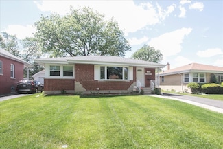 108 N Ardmore Ave, Villa Park, IL 60181