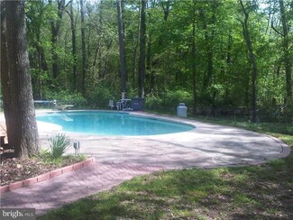 937 Monroeville Rd, Mullica Hill, NJ 08062
