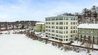 24 Cobblestone Ln Unit 404, Gloucester, MA 01930