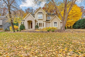 778 Black Walnut Ct, Sugar Grove, IL 60554