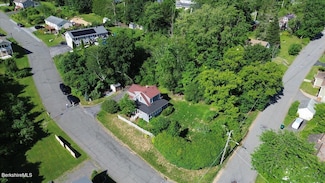 97 Barth St, North Adams, MA 01247