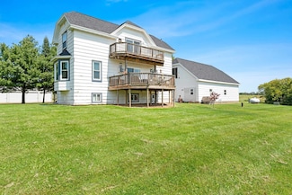 N555 Brown Rd, Weyauwega, WI 54983