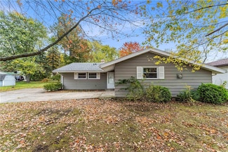 5807 Kimberly Dr, Bedford, OH 44146