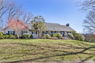 101 Forest Ridge Dr, Mars Hill, NC 28754