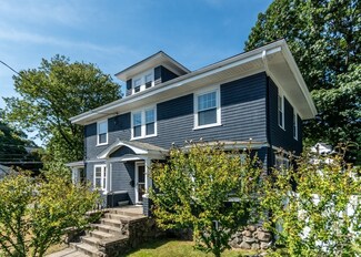10 Sterling Rd, Waltham, MA 02451