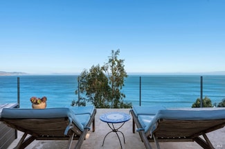 41 Ocean Ave, Bolinas, CA 94924