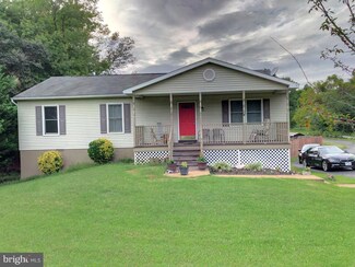 7700 Pine St, Manassas, VA 20111