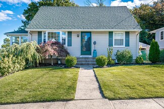 135 Corey St, Fords, NJ 08863