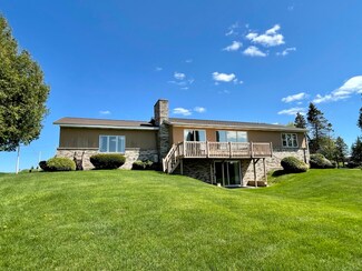 10721 Moonlight Bay Rd, Cheboygan, MI 49721