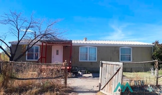 6 Paloma Blanca Rd, Williamsburg, NM 87942