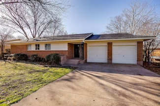 7105 Overhill Rd, Fort Worth, TX 76116
