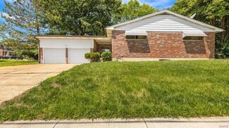 1375 Yale Ave, Saint Louis, MO 63117
