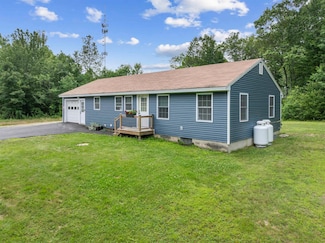 2870 Parade Rd, Laconia, NH 03246