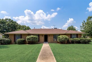 1207 N Morris St, McKinney, TX 75069