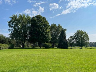 21778 State Line Rd, Bristol, IN 46507