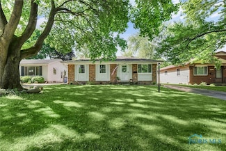 3517 Cedardale Ct, Toledo, OH 43623