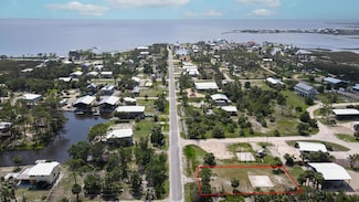 460 Cedar Island Rd, Perry, FL 32348