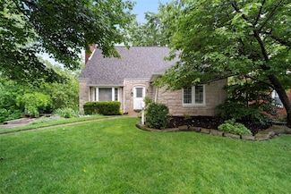 36 Warriors Rd, Pittsburgh, PA 15205
