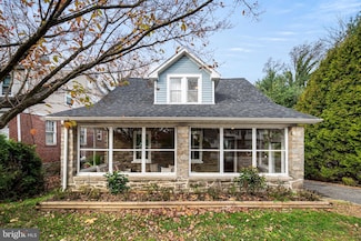 619 W Brookhaven Rd, Wallingford, PA 19086