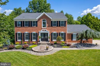 28 Quail Hollow Dr, Sewell, NJ 08080