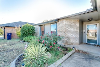 7916 NW 83rd St, Oklahoma City, OK 73132