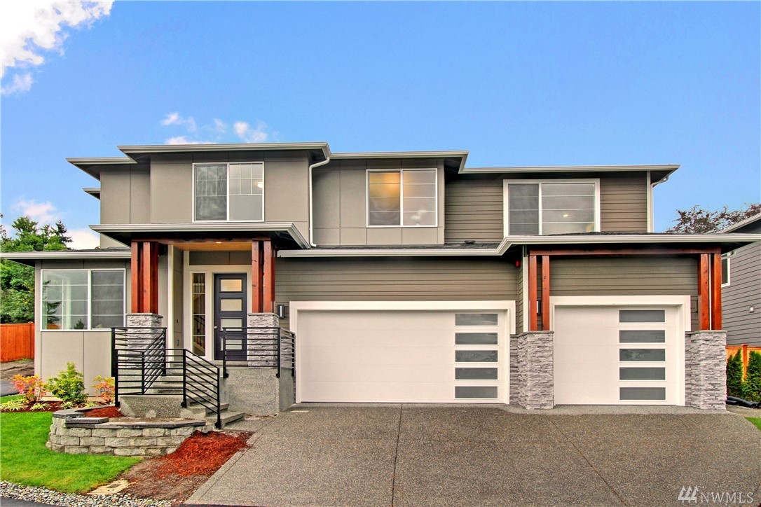 15925 84th Ave NE, Kenmore, WA 98028
