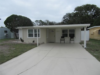 11913 104th St, Largo, FL 33773