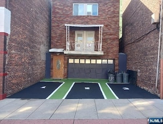 1215 Bergenline Ave, Union City, NJ 07087