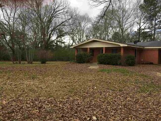 7638 Highway 21, Forest, MS 39074