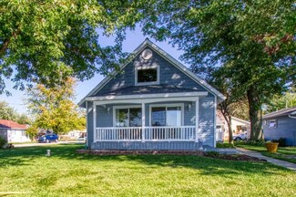 115 Ems B8 Ln, Pierceton, IN 46562