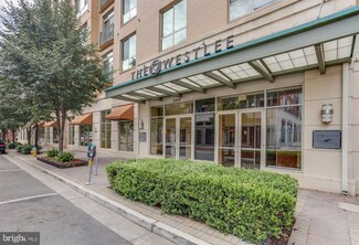 2200 N Westmoreland St Unit 411, Arlington, VA 22213