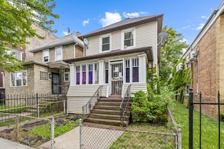 5519 W Gladys Ave, Chicago, IL 60644