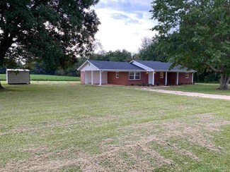 490 Chapman Rd, Atmore, AL 36502