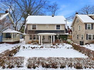 1938 Woodward Ave, Cleveland Heights, OH 44118
