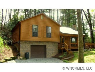 50 Stoney Brook Rd, Hendersonville, NC 28739
