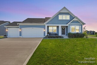 6620 Arlene Dr, Hudsonville, MI 49426